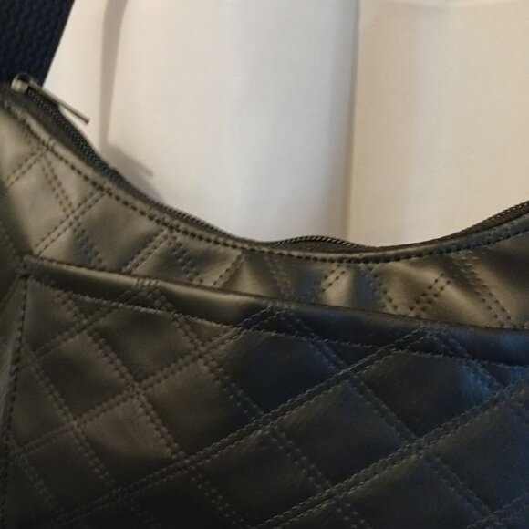 New Canvas Vinyl Top handle Shoulder Bag Purse Ombre Roses Crescent Baguette - Picture 8 of 9